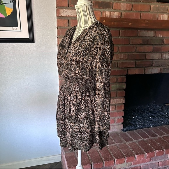 Rails Jasmine Tiered Mini Dress in Olive Static Sz XXS - Picture 4 of 9